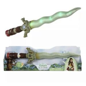 Disney Raya and the Last Dragon Sword Action Adventure Blade w/ Lights Sounds